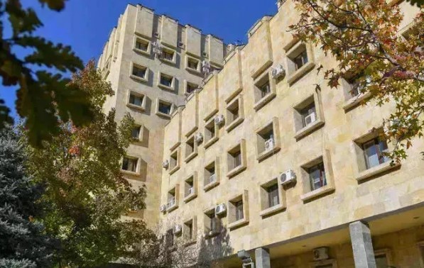 არსებული ინფორმაციით, ბათუმში მანქანა ორ ქვეითს დაეჯახა