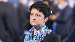 თეა წულუკიანი “გახარია-საქართველოსთვის” წევრებს: ყველა პოლიციელს ვთხოვ, ნუ მივცემთ მტრებს სალაპარაკოს, ხოლო გახარიას წინააღმდეგ განაჩენი უნდა აღსრულდეს იმიტომ, რომ ამას ამბობს სტრასბურგის სასამართლო და აქ რომ თითებს გვიქნევთ ჩამოიყვანეთ, რომ პასუხი აგოს კანონის წინაშე და მერე თავისუფალი ტრიბუნა უფრო დამაჯერებელი იქნება
