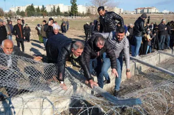 Reuters - რუსეთს სირიის ჩრდილო-აღმოსავლეთში მდებარე აეროპორტიდან ჯარები გაჰყავს