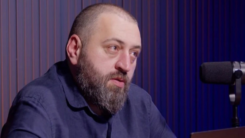 ჯაბა ხუბუა: ბოკერიას ჩერგოლეიშვილი ამბობს, ე.წ. ოპოზიციური ალიანსის ლოგოდან ნაცმოძრაობის პარტიულ სიმბოლიკას ამოშლის - თავიანთი ბიოგრაფიიდან როგორ ამოშლიან იმ სისხლიან წლებს, როცა ორთავენი სააკაშვილის მწამებელი რეჟიმის ორგანული ნაწილები იყვნენ?