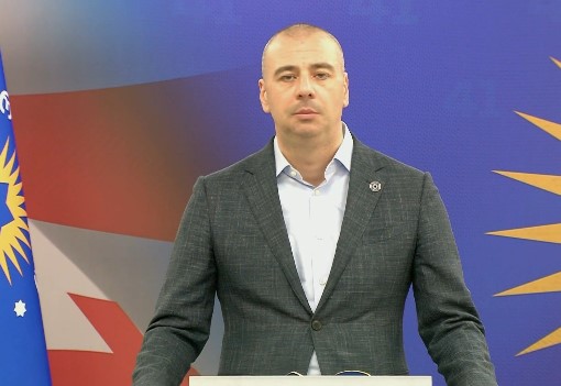 მდიდარი ენჯეოები, რადიკალური ოპოზიცია და აქტივისტების ნაწილი, დაკავებული იყვნენ საპატრიარქოს ლანძღვა-გინებით - ლევან მაჭავარიანი
