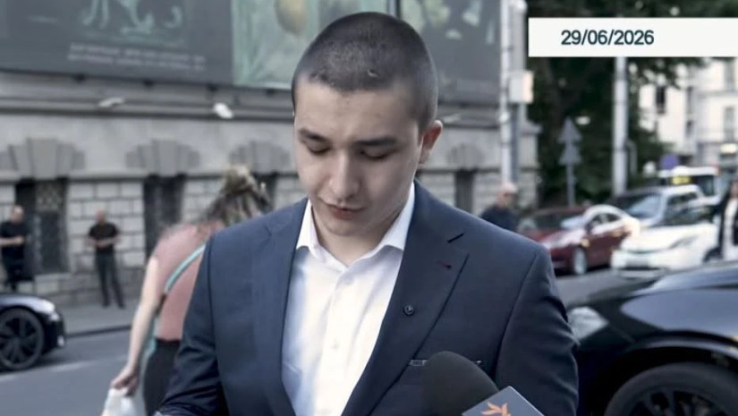 ლუკა წიკლაური “რადიო თავისუფლების” სიუჟეტზე: კამერასთან დაბნეულობა იყო ჩემი ერთადერთი “დანაშაული”, რომელიც მედიამ სათავისოდ გამოიყენა. ინტერვიუ დაჩეხეს, კონტექსტიდან ამოგლიჯეს და აგრესიულ სექტას საჯიჯგნად მიუგდეს. უკვე ორი დღეა ჩემი ოჯახი უდიდეს სტრესს და ბულინგს განიცდის