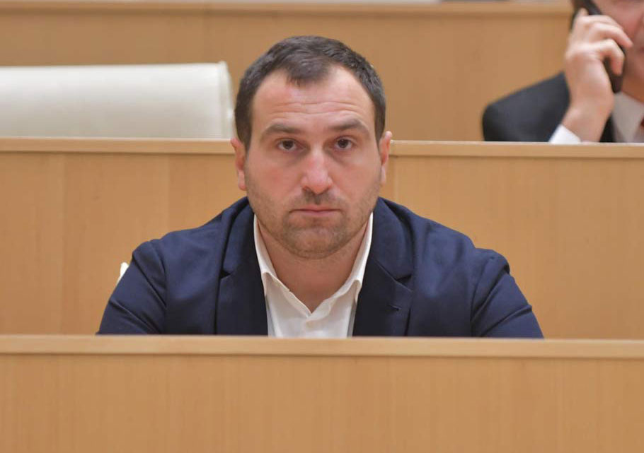 ირაკლი კირცხალია: მთავარია, ჩვენი ამერიკელი მეგობრების მხრიდან გაჟღერდა, რომ მათ დახვდათ მძიმე მემკვიდრეობა ბაიდენის ადმინისტრაციისგან საქართველოსთან მიმართებით - ჩვენი პოზიცია კარგად არის ცნობილი, მზად ვართ თვისებრივად ახალი ურთიერთობებისთვის აშშ-სთან